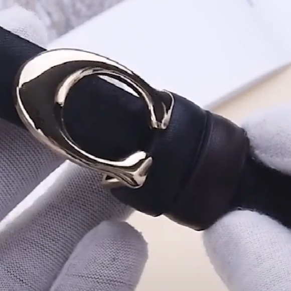 Big letter C classic buckle black belt - Picture 10 of 16